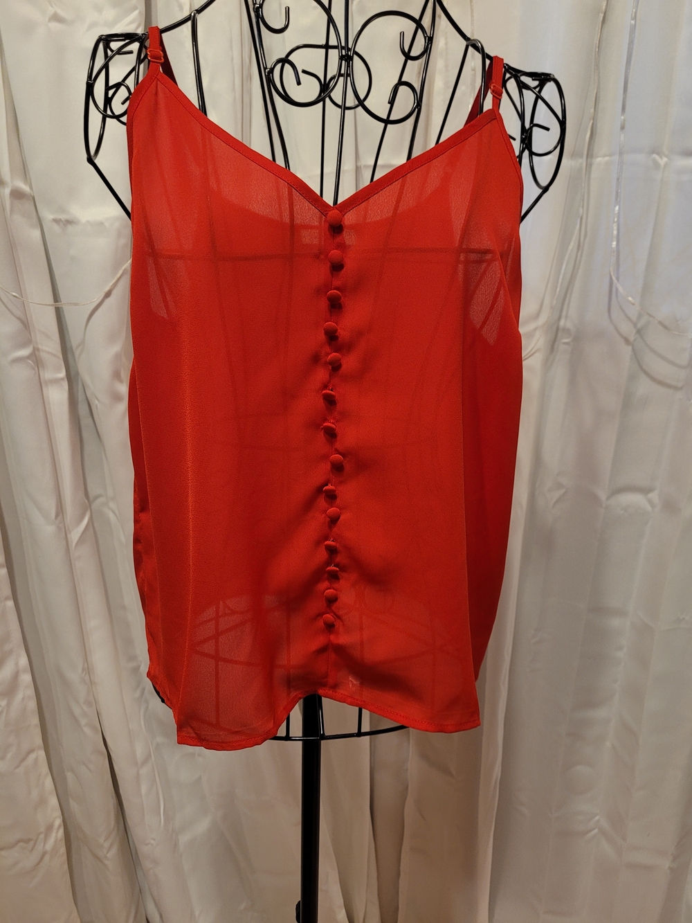 Gilli Red Button-Front Spaghetti Strap Tank